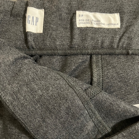 NWT GAP Side-zip High Rise Ponte Minimalist Legging-fit Pants Women's Size S - Picture 9 of 12